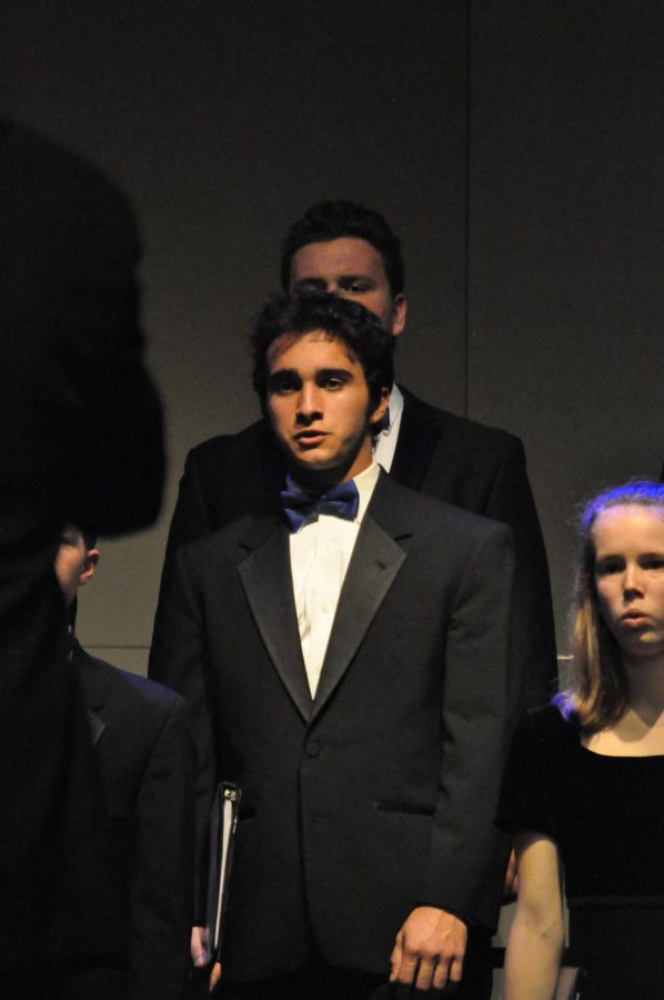 Senior Jack Hoffpauir, sings during the Chamber choir performance. 