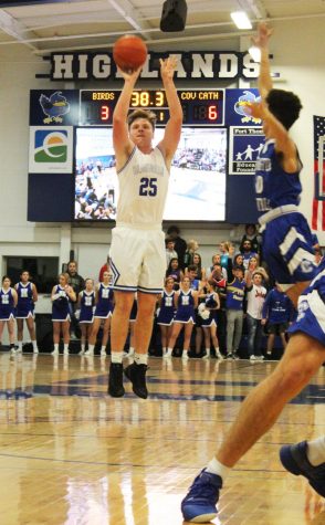 Bluebirds crush Colonels 57-51
