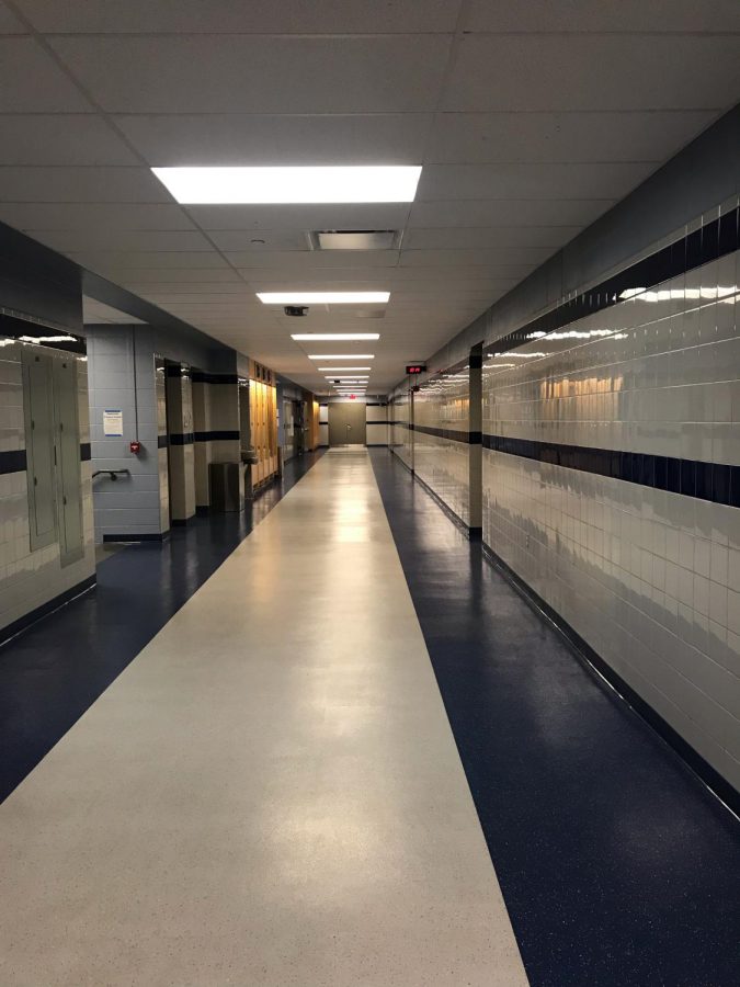 After the new policy, the hallway remains empty during the lunch period. 