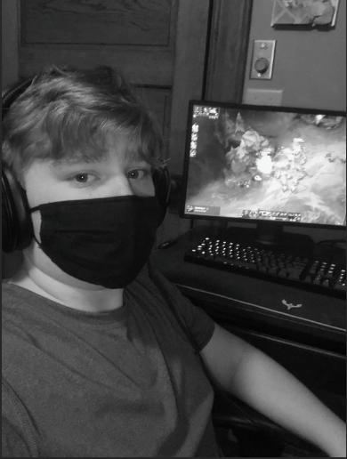 Junior Zack Fischer plays League of Legends. 