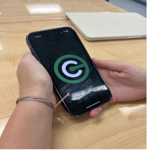 The app "Connect" is now being integrated into clubs and teams at HHS.